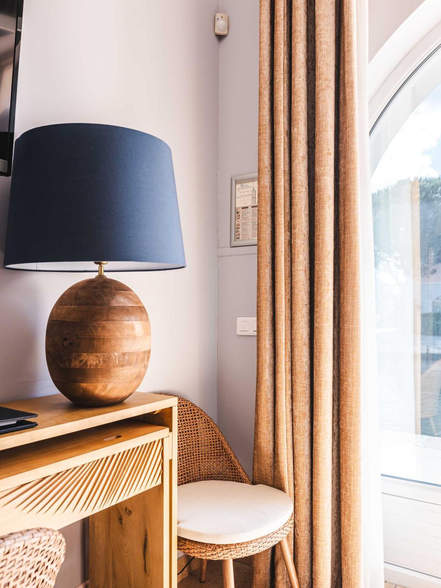 Le Suffren Hotel Grimaud Kültér fotó