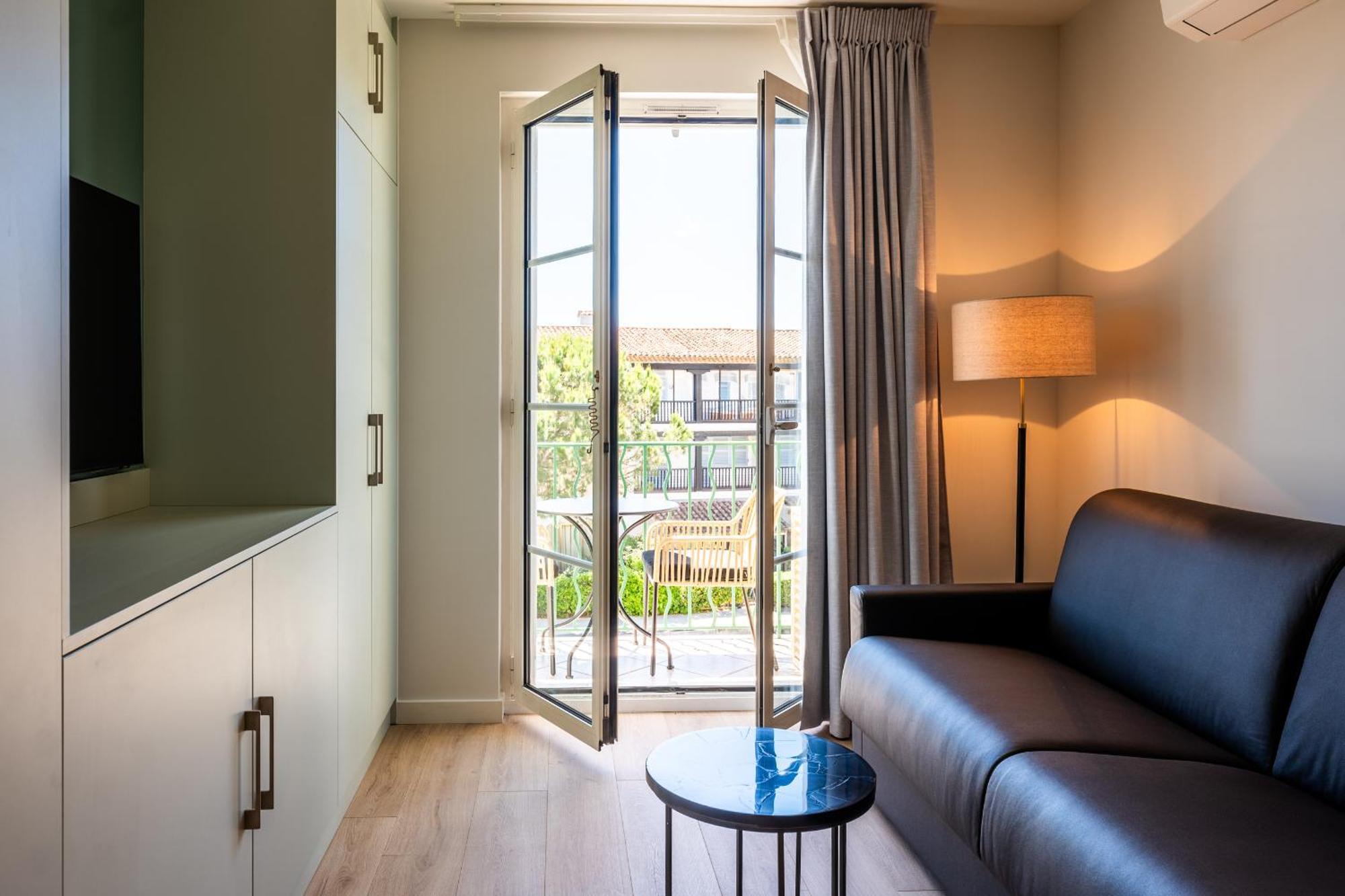 Le Suffren Hotel Grimaud Kültér fotó