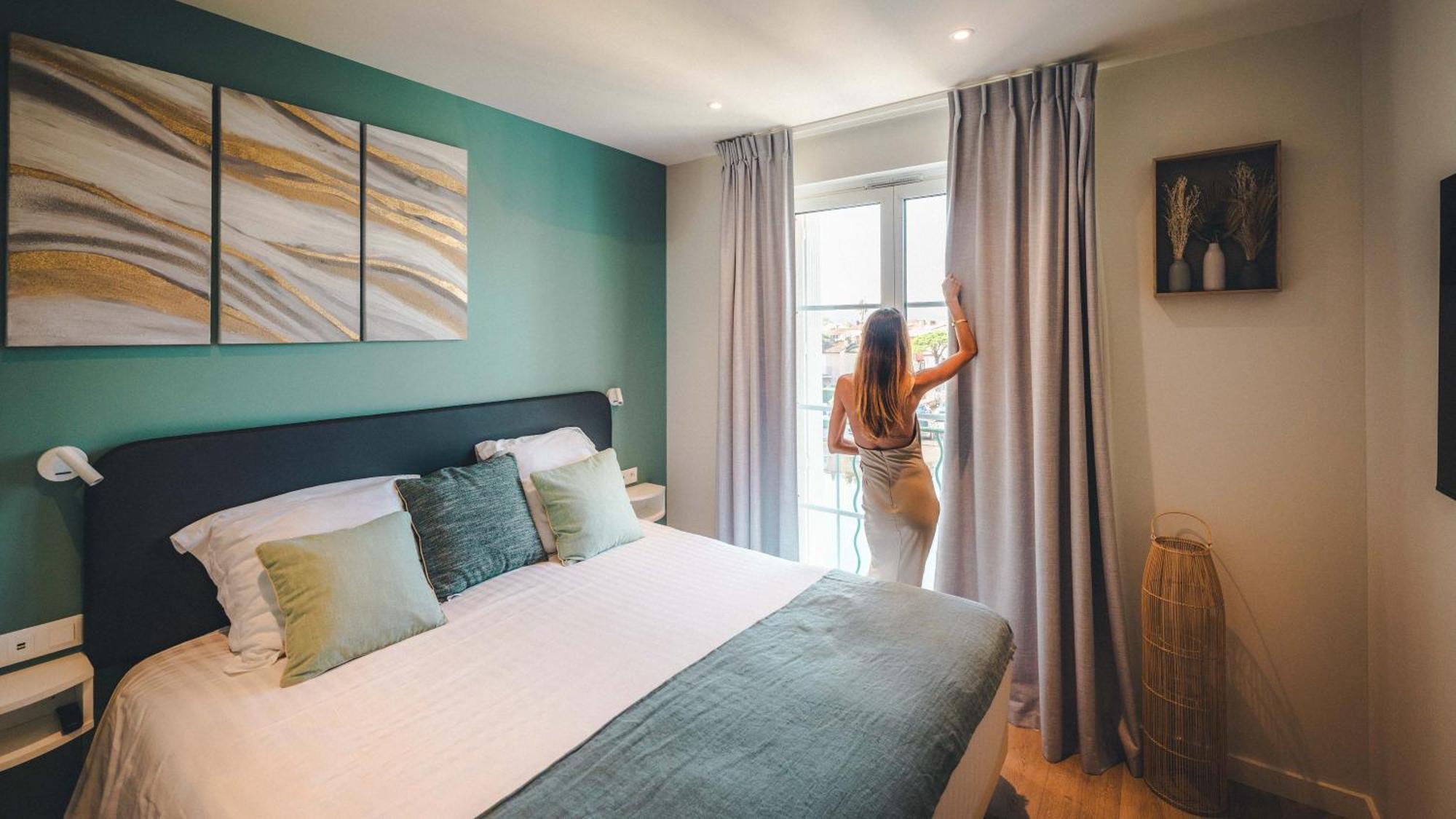 Le Suffren Hotel Grimaud Kültér fotó